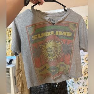 Women’s Gray Graphic T-Shirt